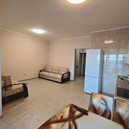 Апартаменты У Моря Magnit Первая Линия Odessa Exterior foto