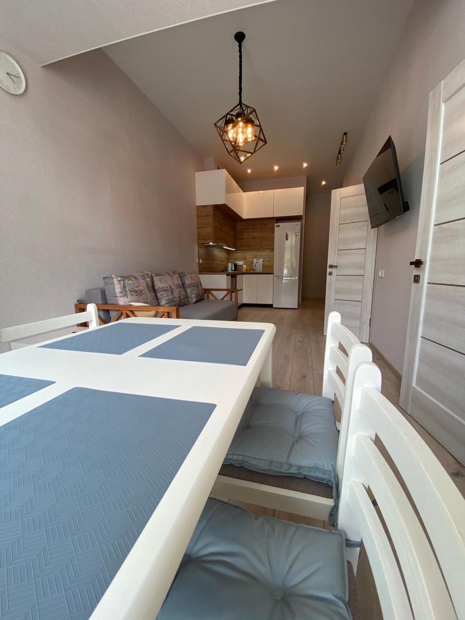 Апартаменты У Моря Magnit Первая Линия Odessa Exterior foto